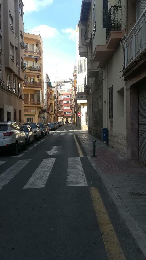 Temporary Alicante Hm Buitenkant foto